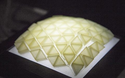 纳尼?!可编程变形的材料?(高能视频预警)