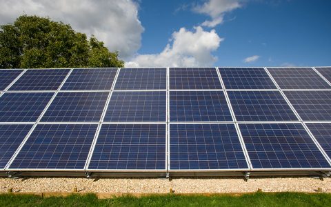 新材料提高太阳能电池效率