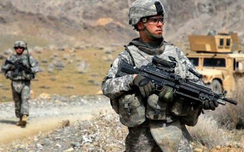 轻与坚固可以兼得----复合材料装甲