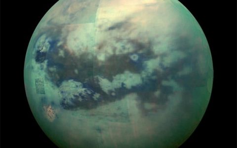 土卫六表面的“干涸硬皮”原来是这样来的