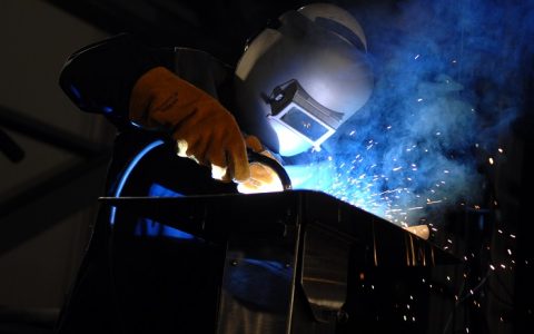 究竟是怎样的大师才配得上焊接终身成就奖？