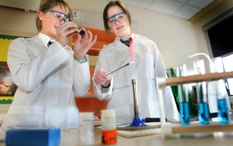 2016年SCI收录应用化学学科期刊目录、影响因子及分区