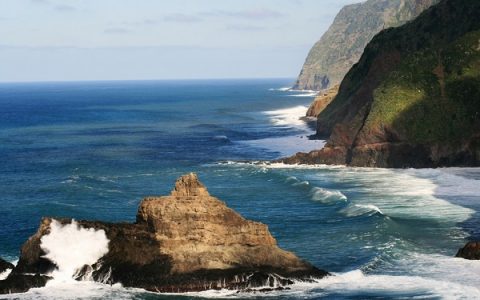 泡温泉的锂矿助力英国绿色能源